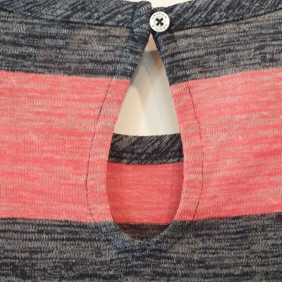 Nautica Womens Red Black Striped T-Shirt Size XS Top Keyhole Back Button Tee New - Picture 10 of 13